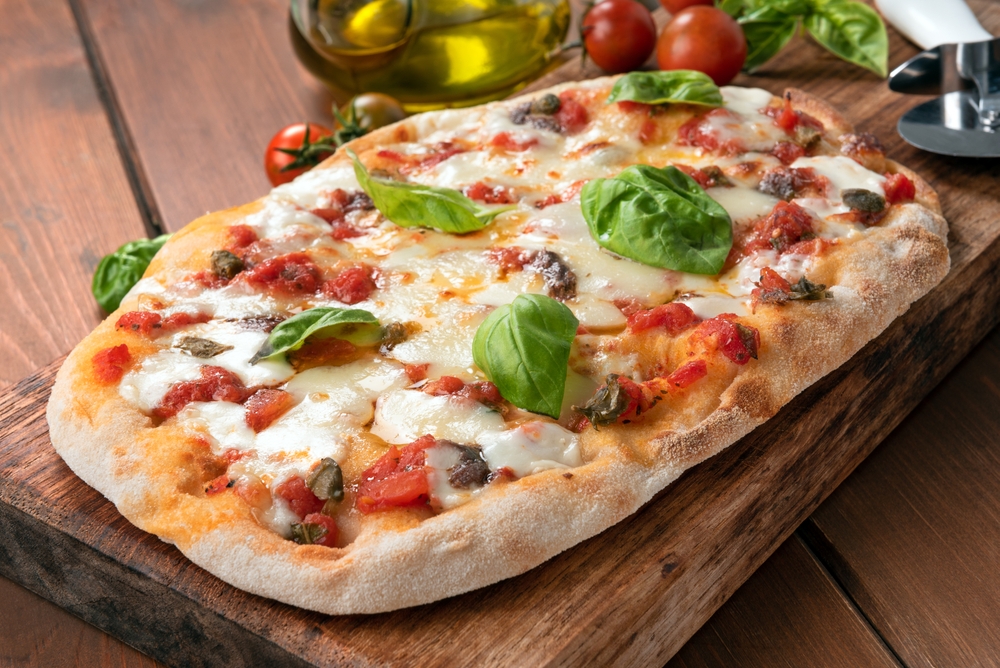Roman,Pinsa,,Variant,Of,The,Classic,Italian,Pizza